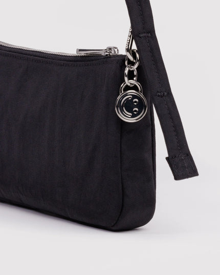 Baggu - Embroidered Nylon Pochette I Love NY