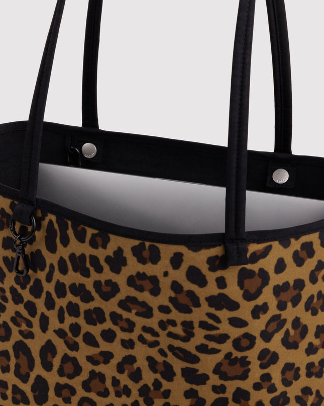 BAGGU MEDIUM NYLON REVERSIBLE TOTE - LEOPARD MIX
