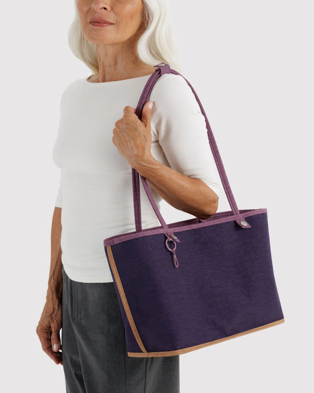 BAGGU MEDIUM NYLON REVERSIBLE TOTE - PLUM MIX