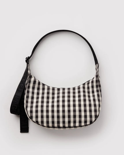 BAGGU MEDIUM NYLON CRESCENT BAG - BLACK AND CREAM GINGHAM