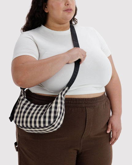 BAGGU SMALL NYLON CRESCENT BAG - BLACK AND CREAM GINGHAM