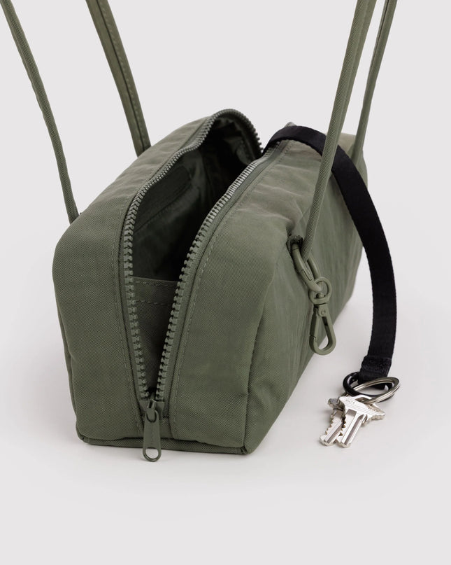 BAGGU SMALL NYLON BOWLER BAG - CAPER