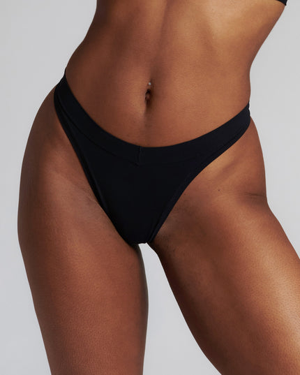 Nuudii Thong Black