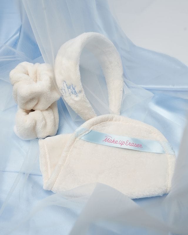 The Original MakeUp Eraser Wifey 4pc Gift Set