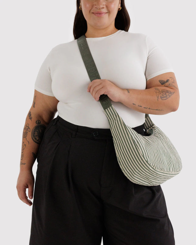 Baggu - Medium Nylon Crescent Bag Sage Stripe