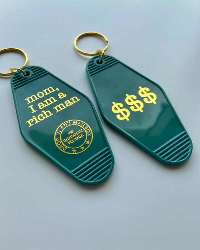 mom, I am a rich man keychain