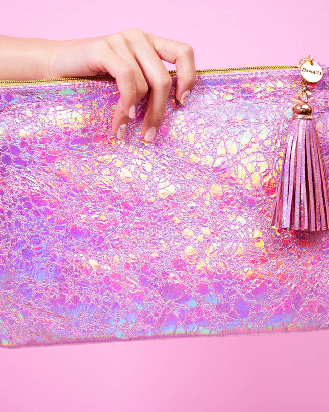 Giveback Holographic Clutch-Pink